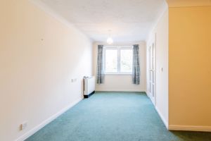 LOUNGE- click for photo gallery